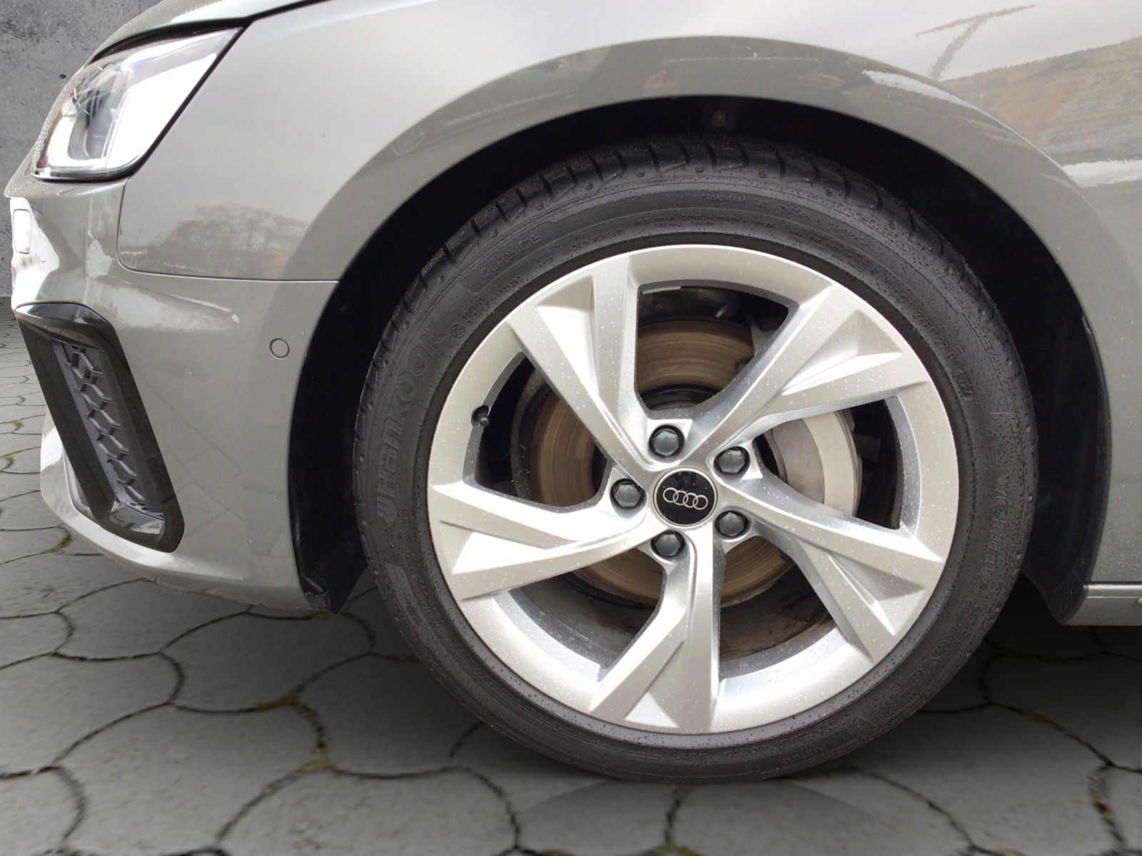 Audi A4 Avant 40 TFSI quattro S-tronic S-LINE STH