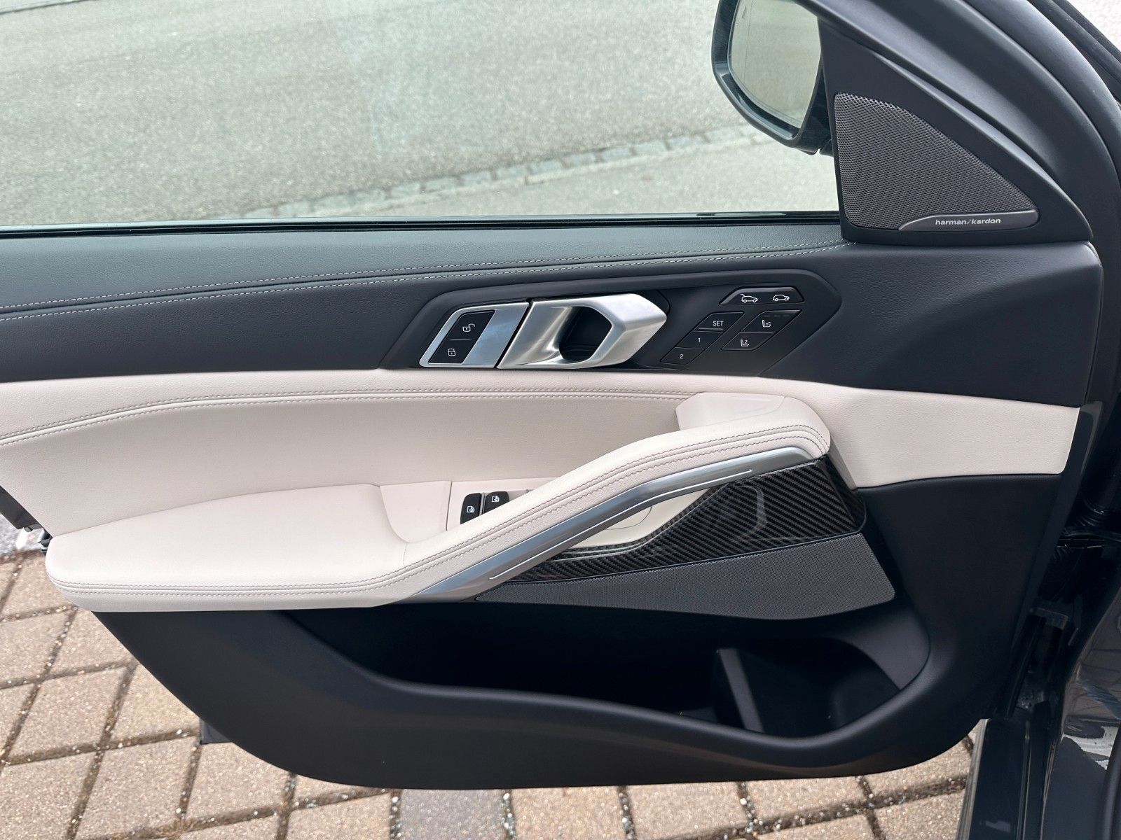 BMW X6 M60 i xDrive ACC|HUD|PANO|HARMAN|AHK|22"|