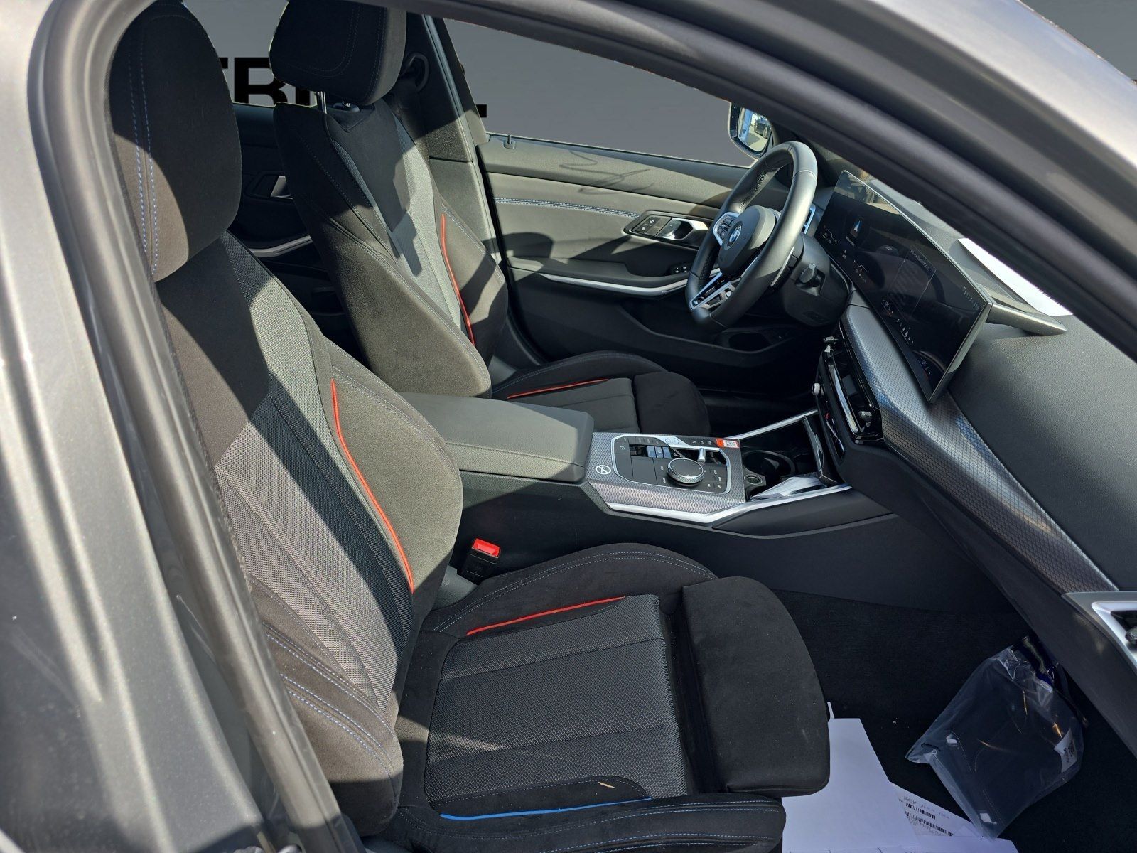 BMW 330d xDrive M Sportpaket*1000 € netto Zubehör ge