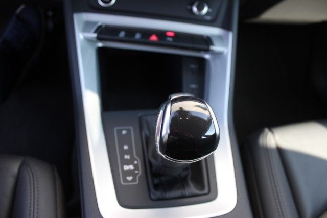Audi Q3 35 TDI quattro S tronic - Samsaru's Car Outlet