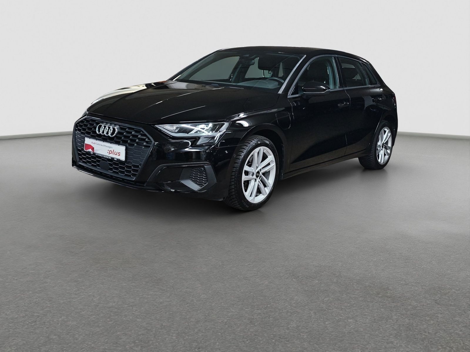Audi A3 Sportback 40 TFSI e Hybrid App Kamera Park-As