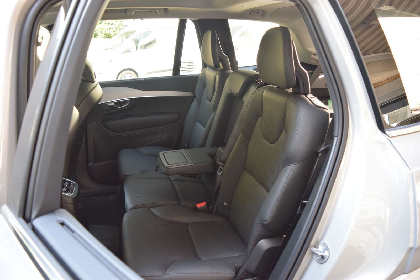 Volvo XC90 T8 AWD Plus - Samsaru's Car Outlet