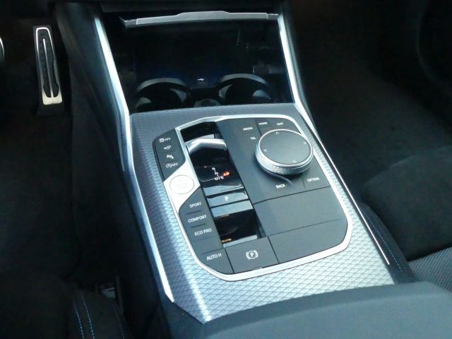 BMW 330 ixDrive Tour M Sportp. Indiv.ACC°Ad.LED*AHK°