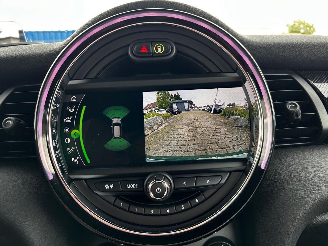 MINI Cooper SE - Samsaru's Car Outlet