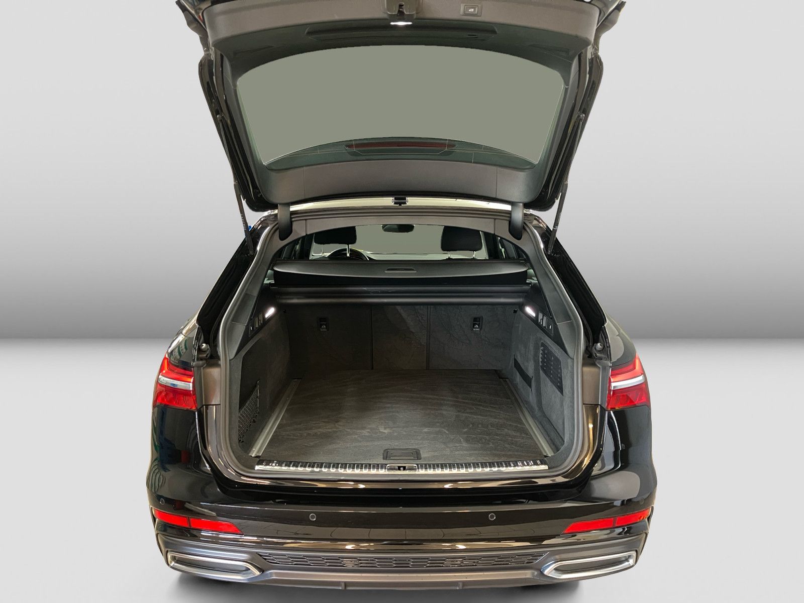 Audi A6 Avant 50 TDI quattro S line - Samsaru's Car Outlet