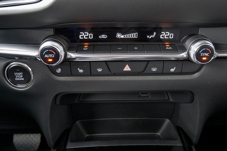 Mazda CX-30 SKYACTIV Selection +Des.P+Act.P.+Bose *Led