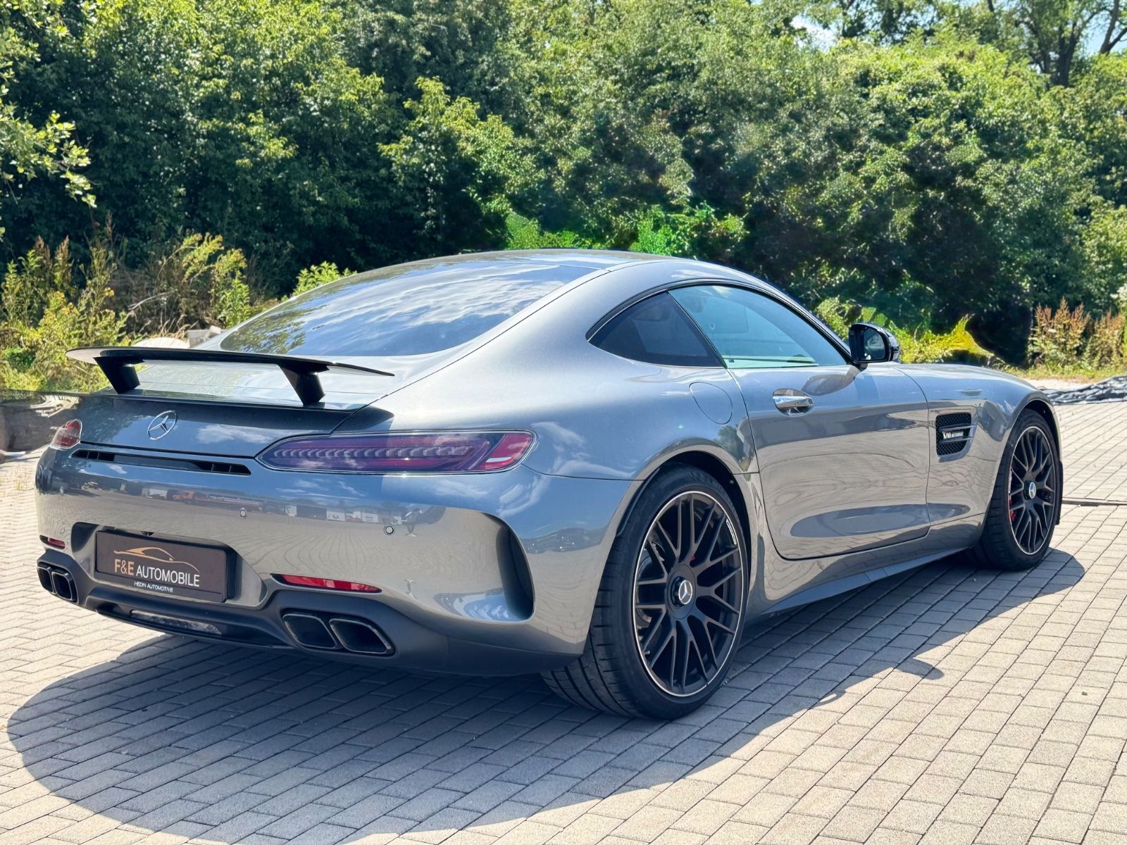 Mercedes-Benz AMG GT Coupe - Samsaru's Car Outlet