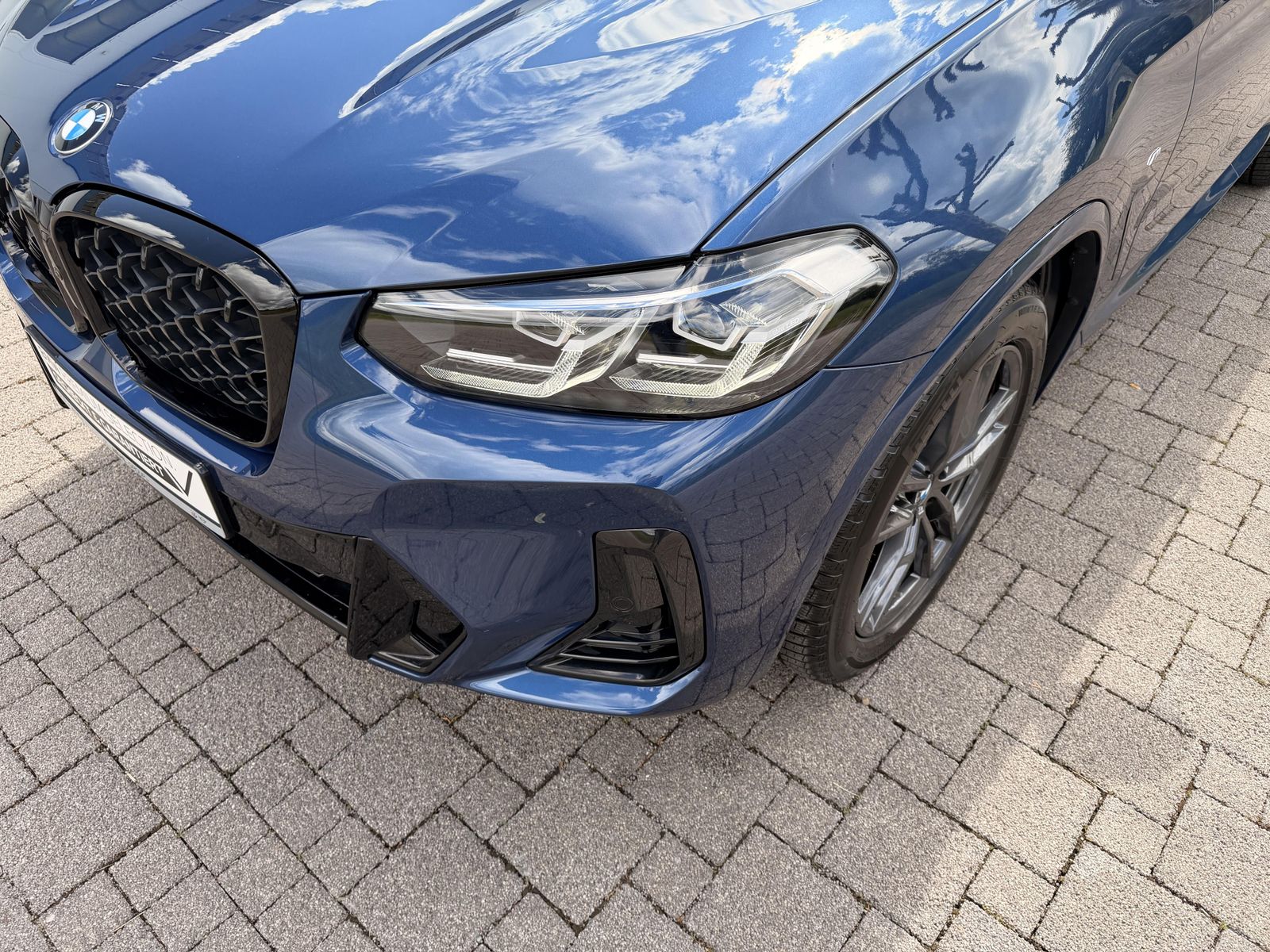 BMW X4 xDrive20d M Sport AHK Panorama ACC HeadUp Ada