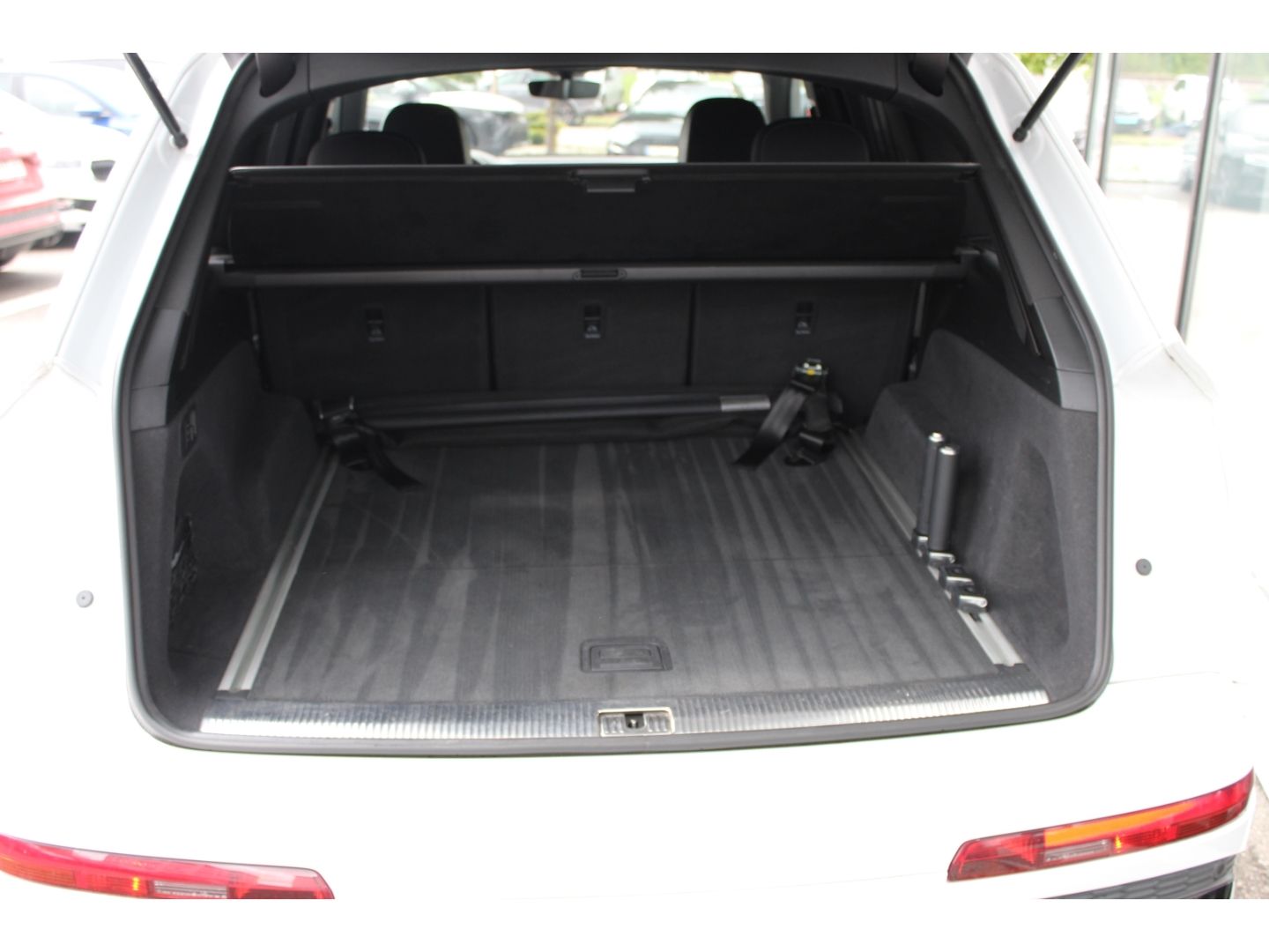 Audi Q7 50 TDI qu.Str. S-Line Assistenz*HUD*360*MTRX!