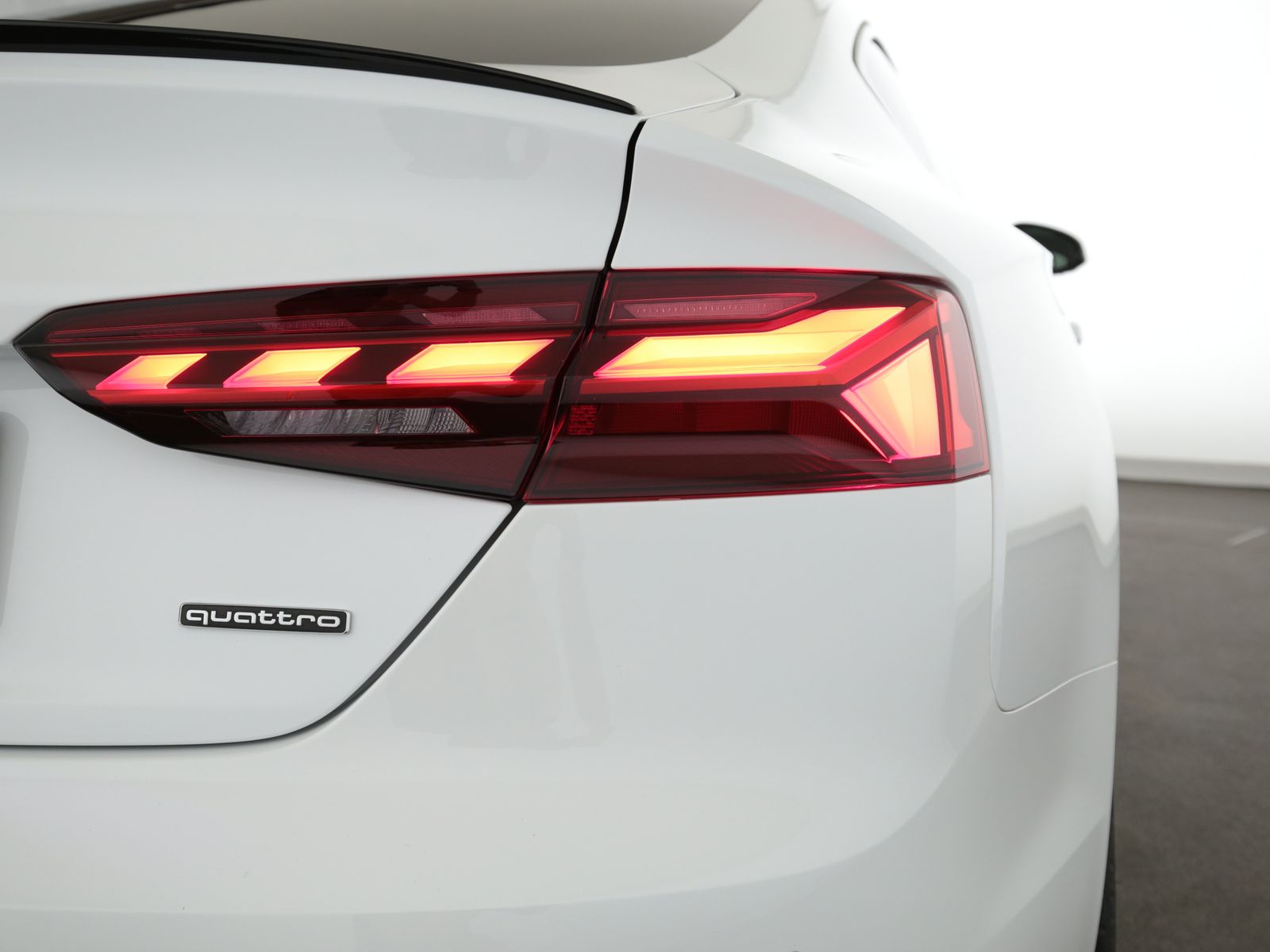 Audi A5 Sportback S line 45 TFSI quattro S troni