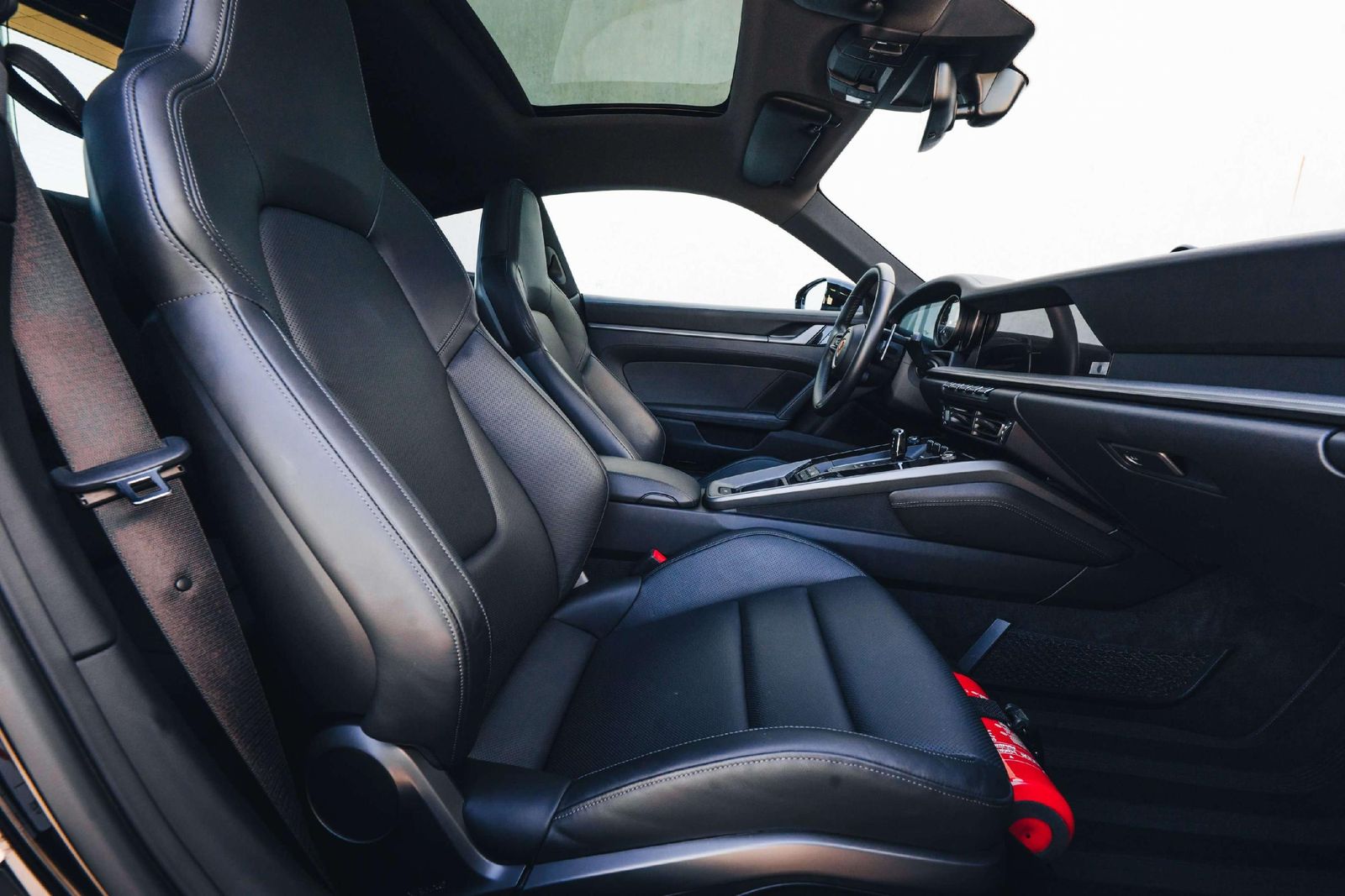 Porsche 992 Carrera 4S / Pano / BOSE / 360 / Chrono / VA