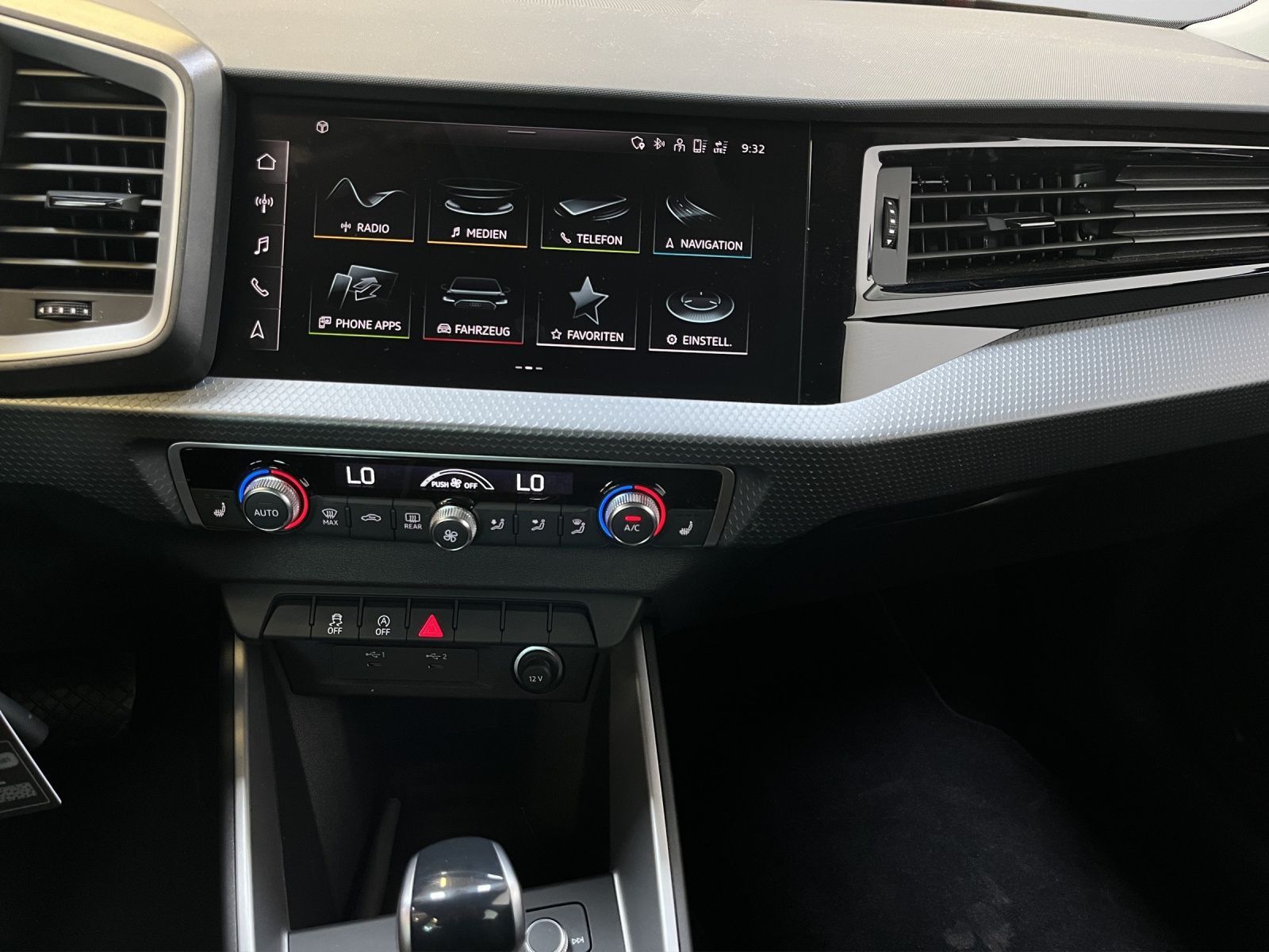 Audi A1 Sportback Advanced 25 TFSI S tronic - Samsaru's Car Outlet