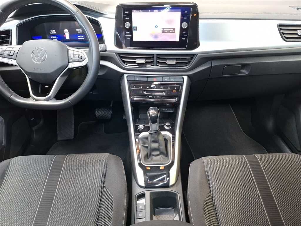 Volkswagen T-Roc Life 2.0 TDI DSG - Samsaru's Car Outlet