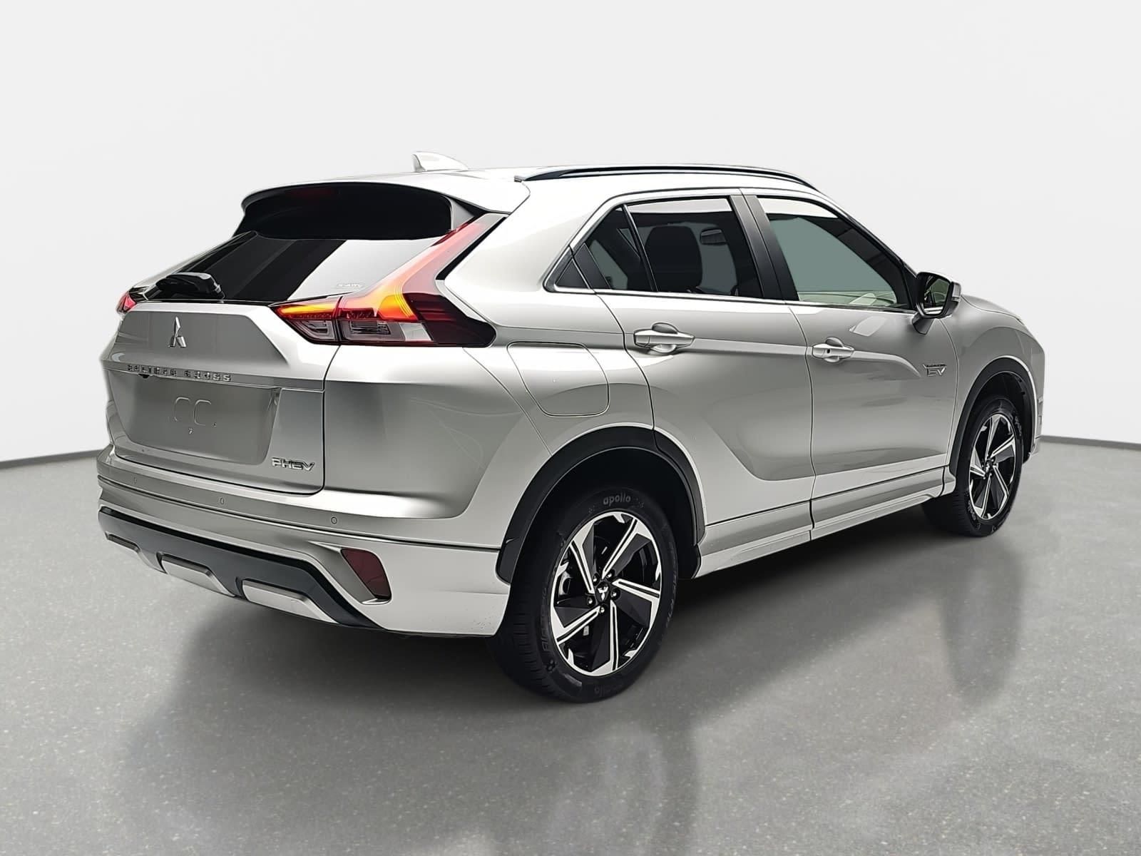 Mitsubishi ECLIPSE CROSS 2.4 MIVEC PHEV CVT SELECT NAVI LED