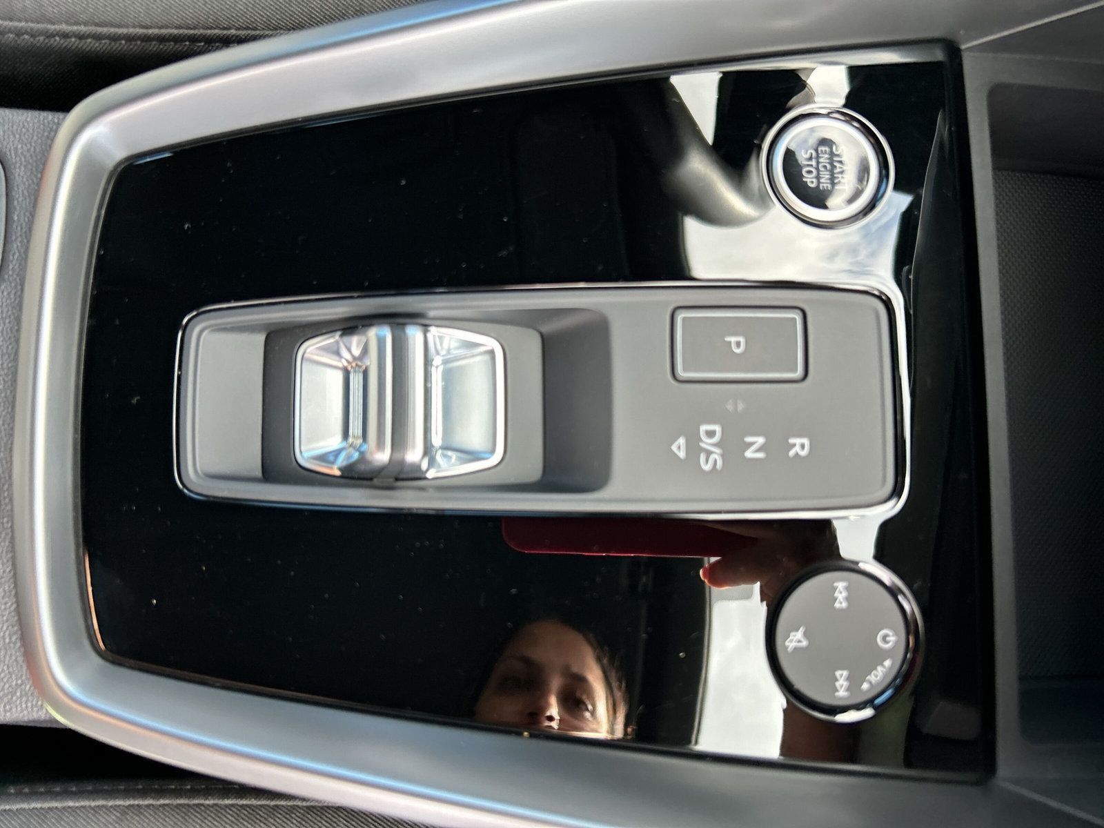 Audi A3 Sportback 30 TFSI S-TRONIC+LED+NAVI+ACC+VC