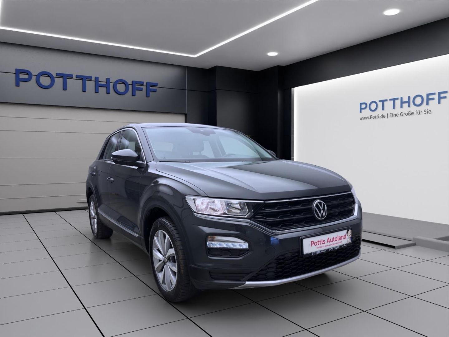 Volkswagen T-Roc 2.0 TDI DSG STYLE - Samsaru's Car Outlet