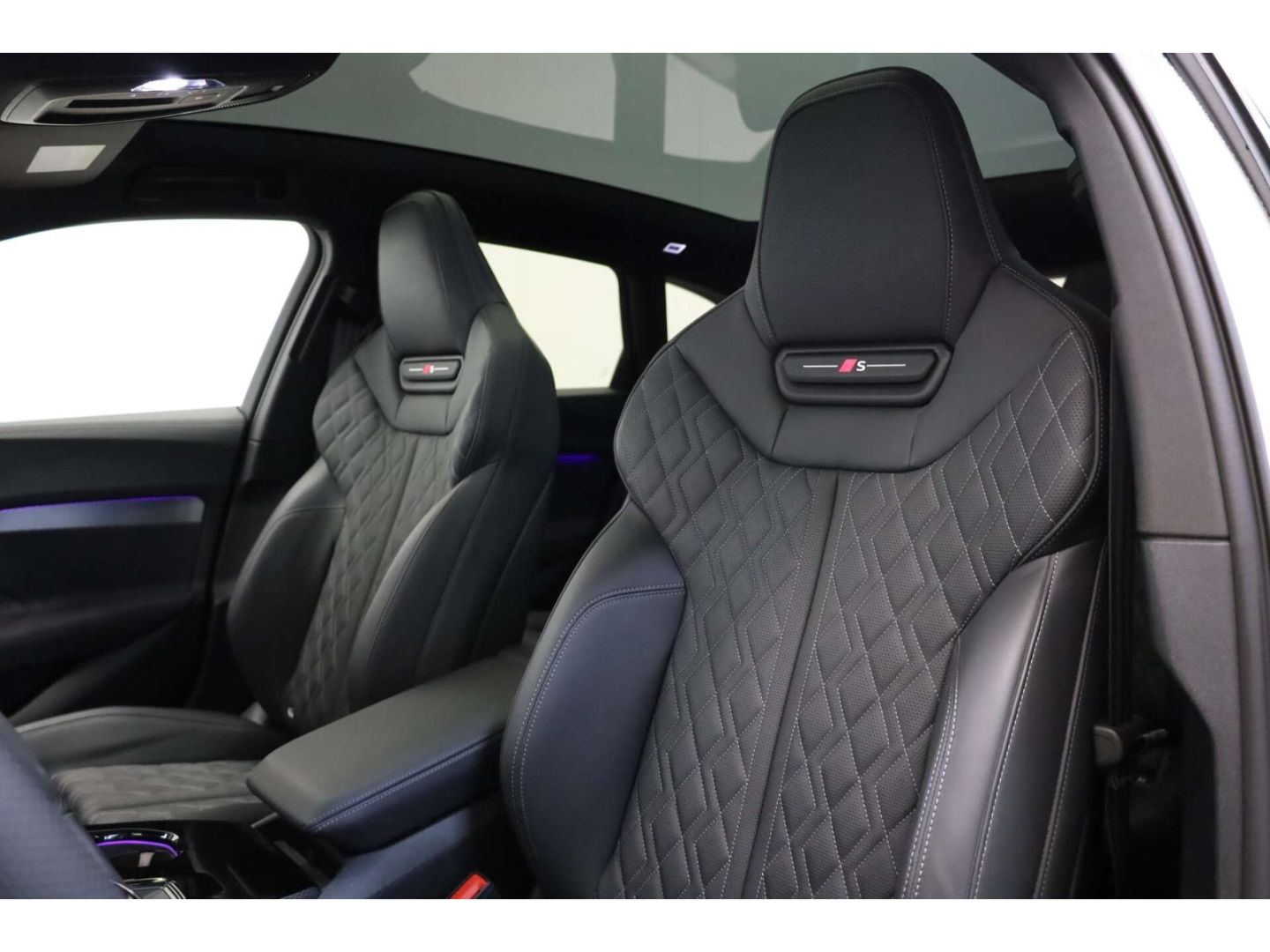 Audi A5 Avant e-hybrid quattro S line edition one B&O