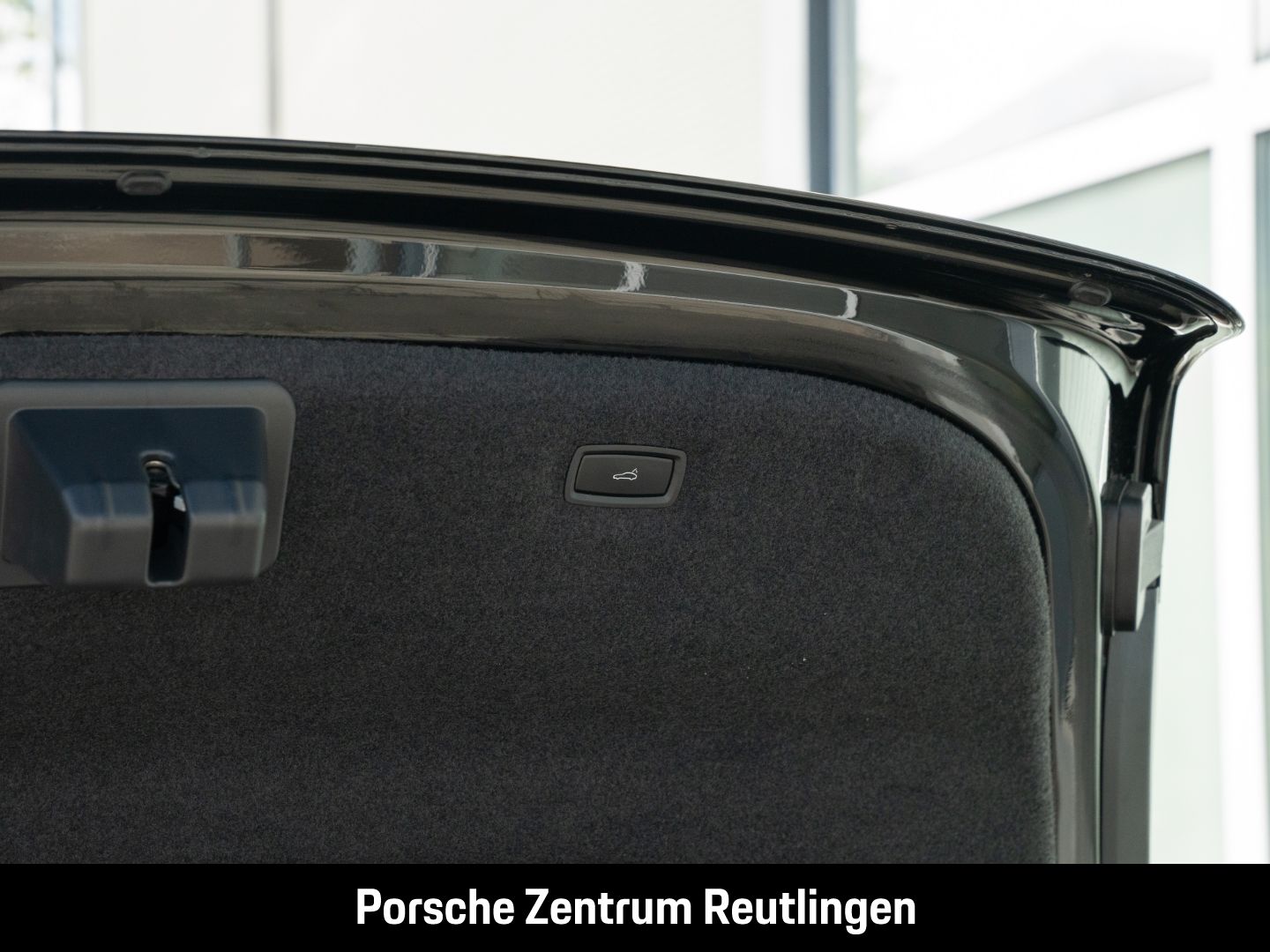 Porsche Taycan GTS BOSE 21-Zoll Luftfederung LED-Matrix