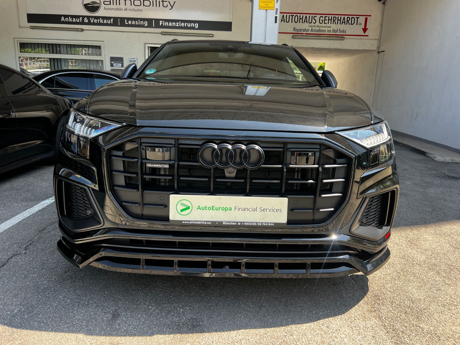 Audi Q8 50 TDI qu S Line Competition+ - Samsaru's Car Outlet