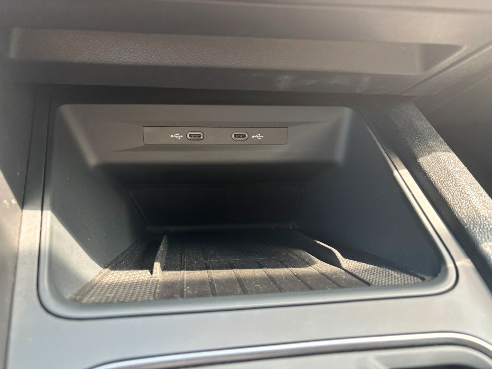 Cupra Formentor VZ e-Hybrid - Samsaru's Car Outlet