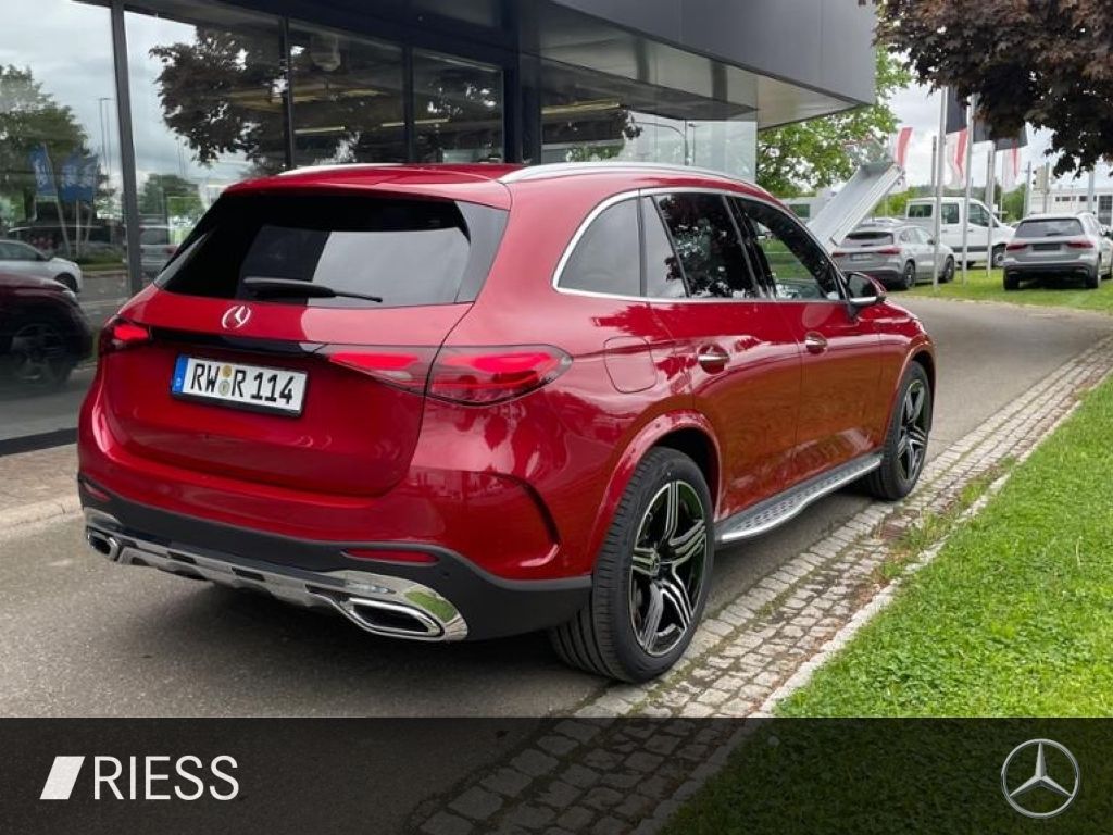 Mercedes-Benz GLC 300 d 4M AMG+AHK+PANO+20''+DISTR+MEM+DIGI+36