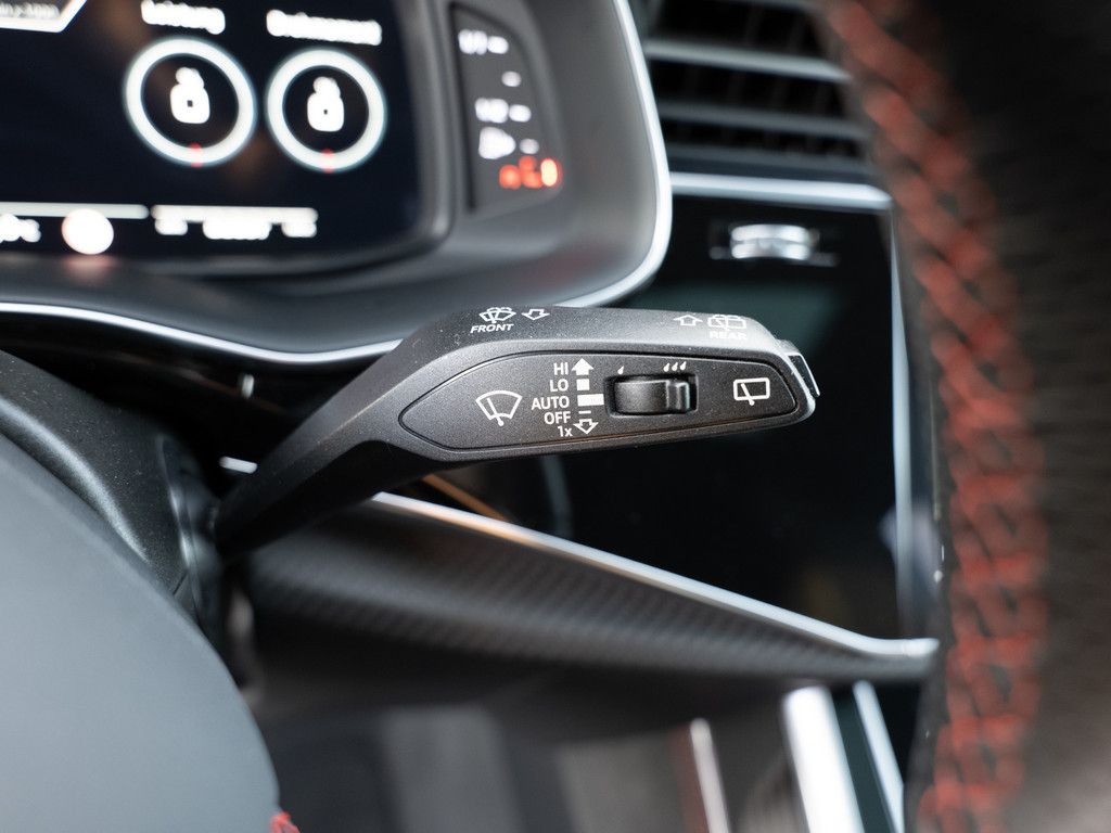 Audi RS Q8 quattro PANO AHK HUD 360° MATRIX-LED B&O