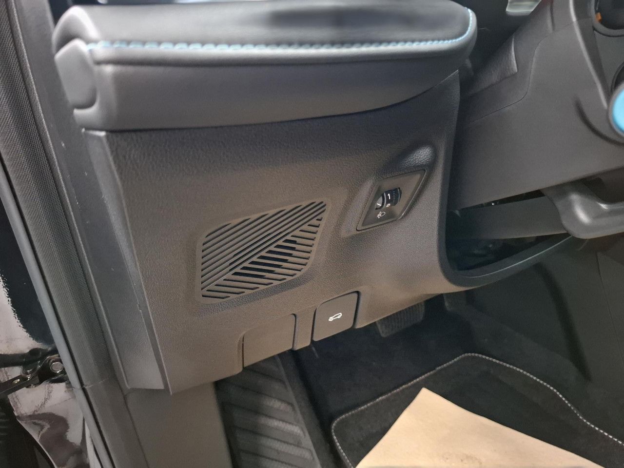 MG5 Comfort Bluetooth Navi LED Vollleder Klima