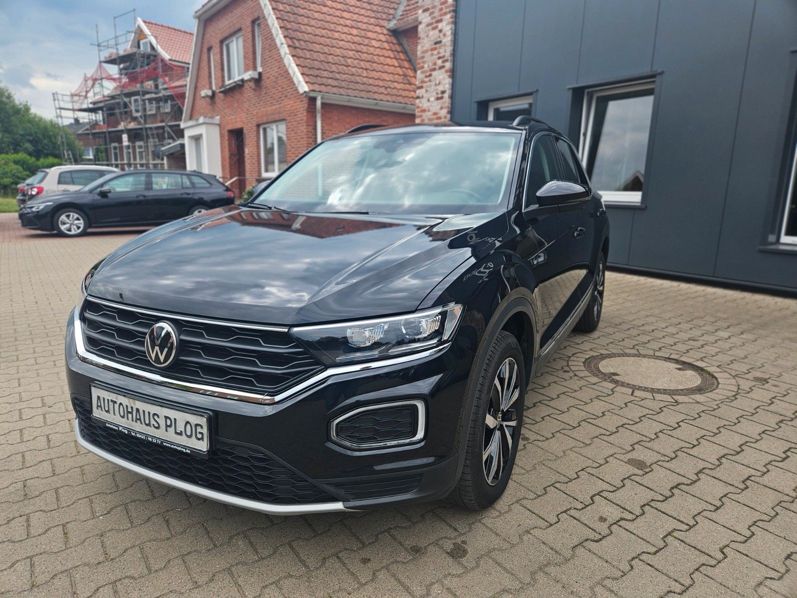 Volkswagen T-Roc 2.0 TDI Style" → "Volkswagen T-Roc 2.0 TDI Style - Samsaru's Car Outlet