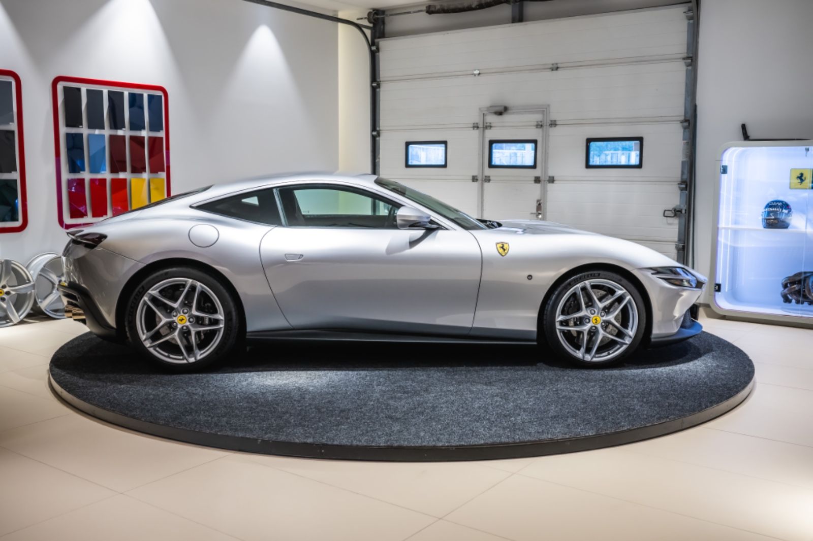 Ferrari Roma - Samsaru's Car Outlet