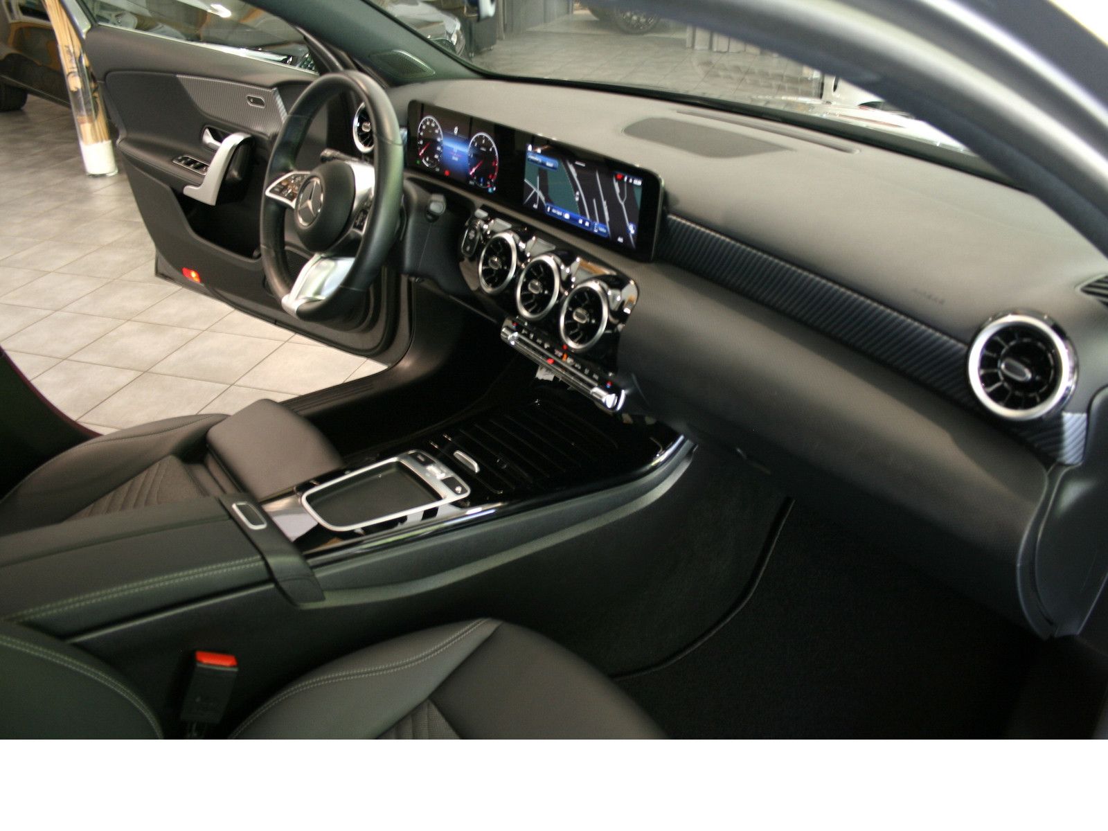Mercedes-Benz A 180 d Progres.Advanced - Samsaru's Car Outlet
