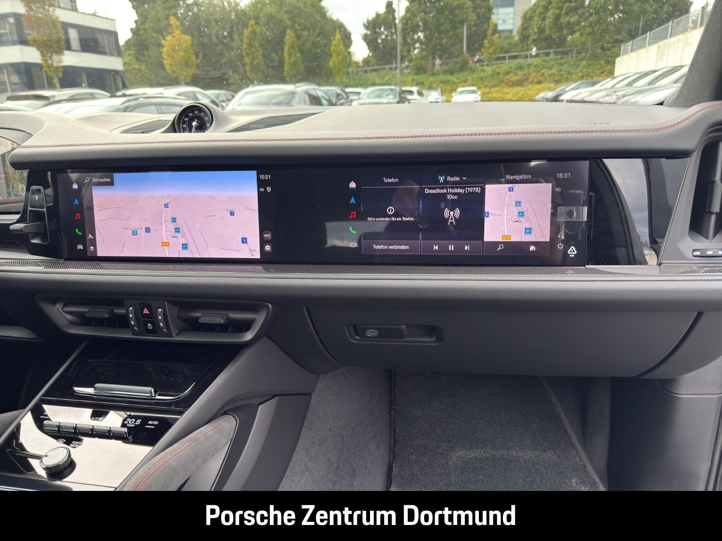 Porsche Cayenne GTS Hinterachslenkung Head-Up Display