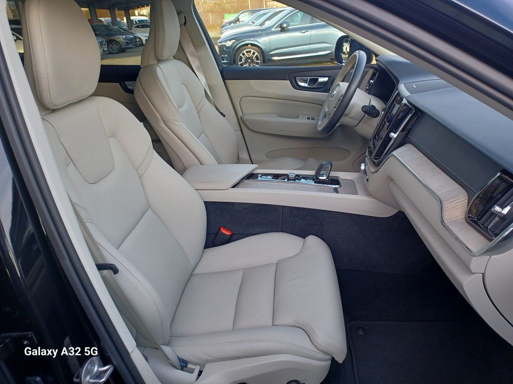 Volvo XC60 T8° Ultimate Dark Recharge Plug-In Hybrid A