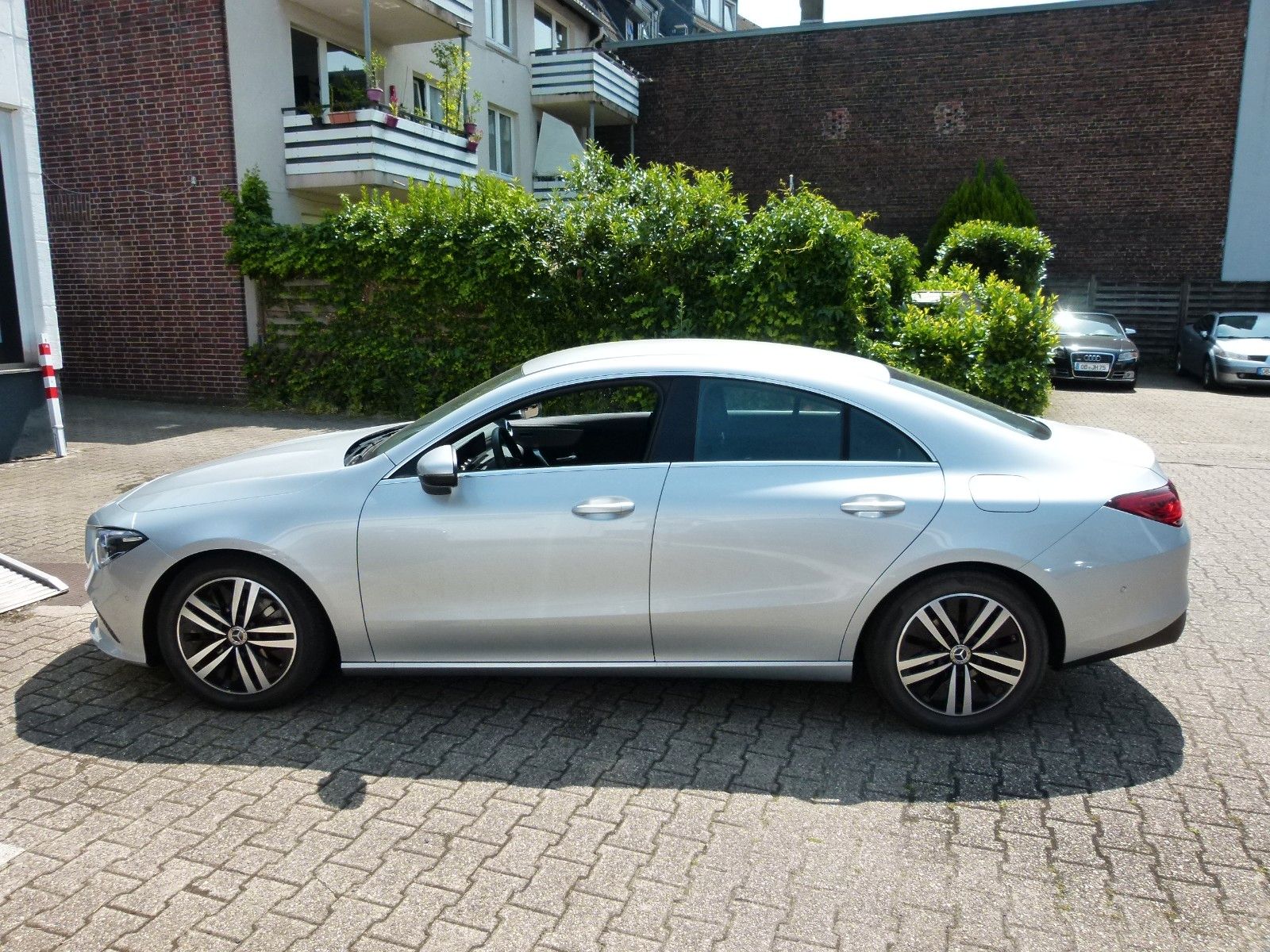 Mercedes-Benz CLA 180 d Limousine - Samsaru's Car Outlet