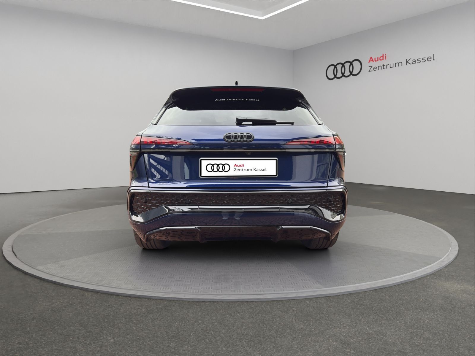 Audi Q3 SUV TFSI S line Matrix LED Navi  RÜ AHK 20"