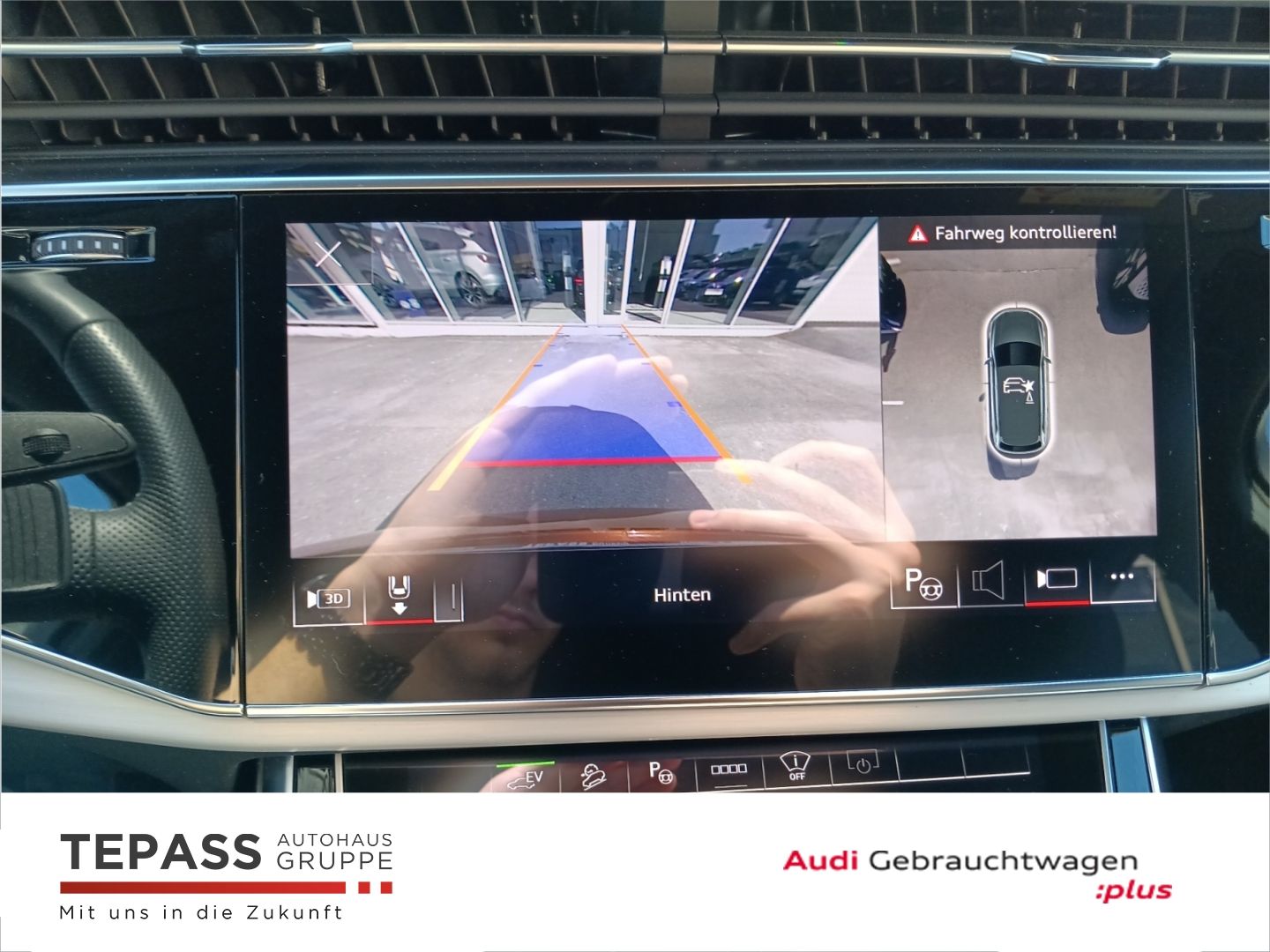 Audi Q7 55 TFSI e S LINE AHK PANO NAVI B&O LUFT HUD
