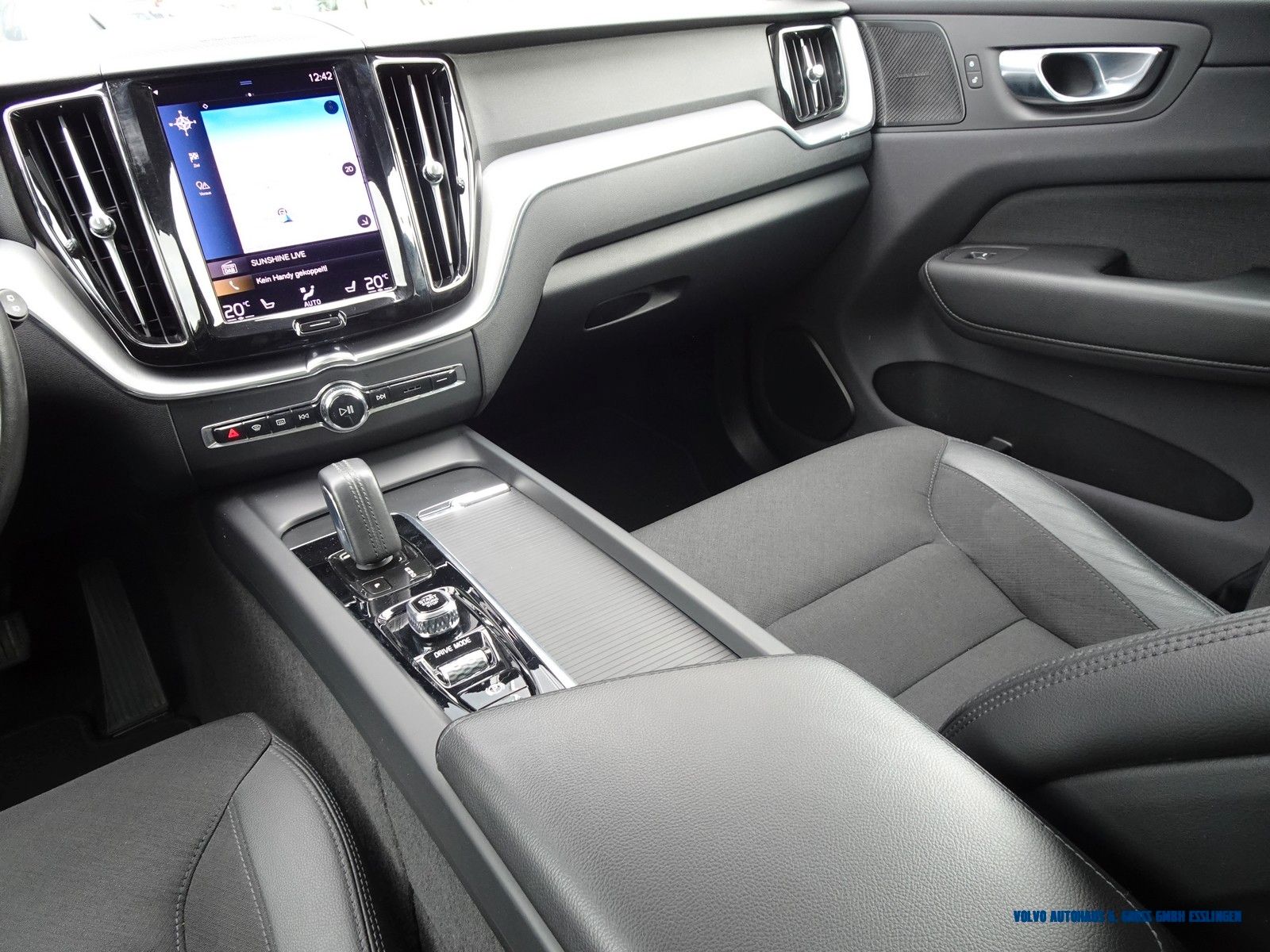Volvo XC60 T6 R-Design AWD R-Design Expression