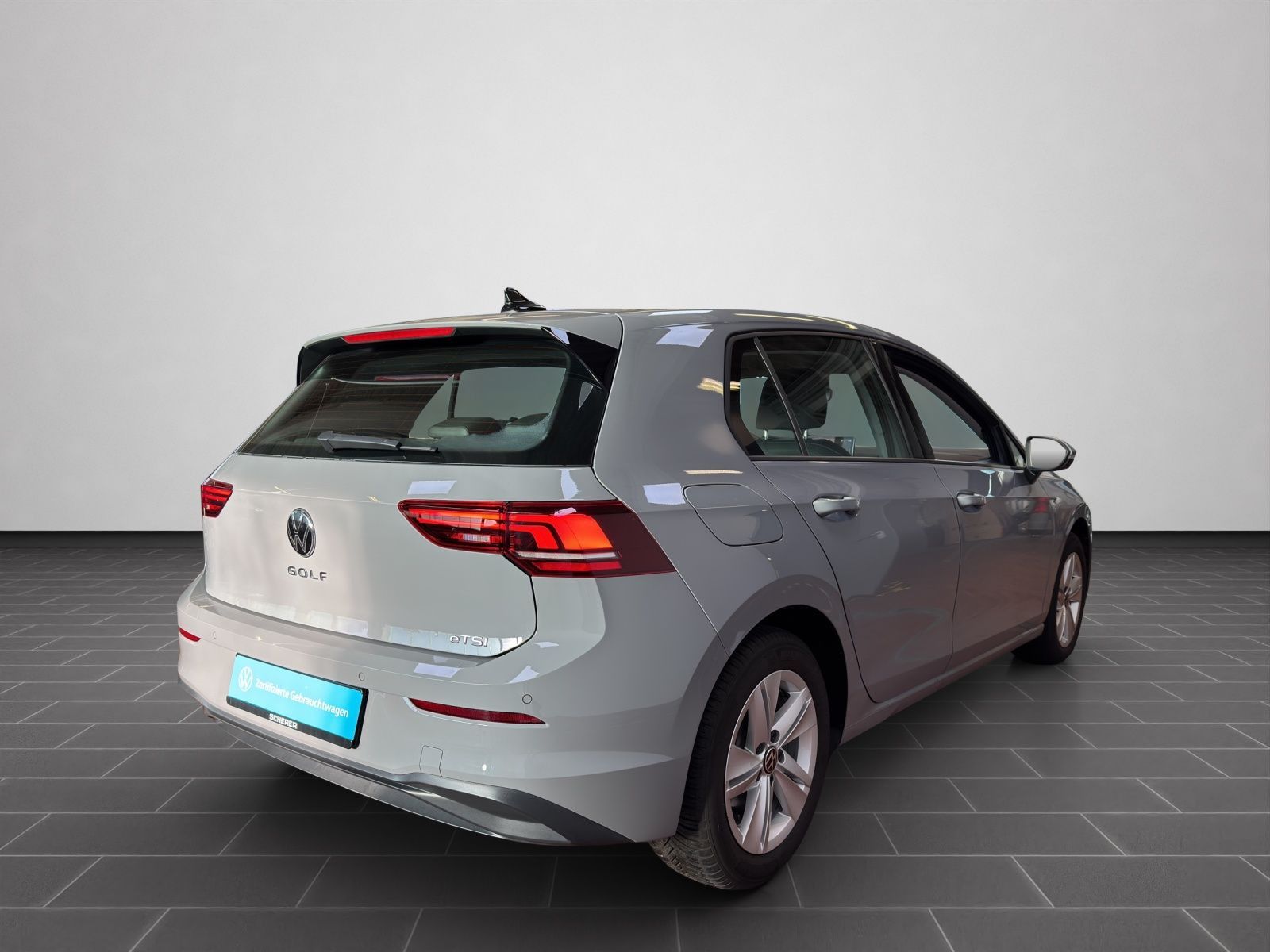 Volkswagen Golf VIII Life 1,5 l eTSI *LED+*AreaView*Side-As