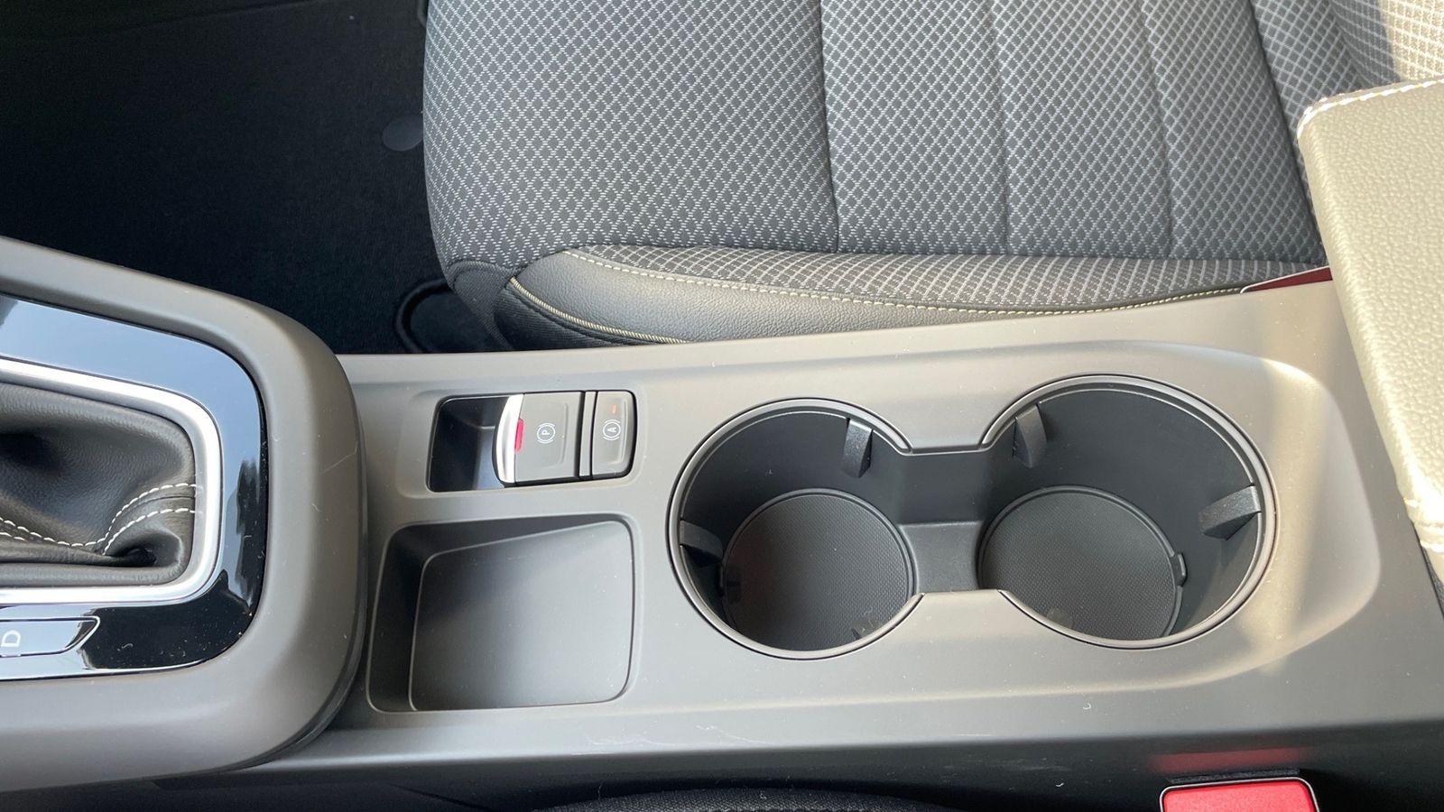 Renault Arkana TECHNO Mild Hybrid - Samsaru's Car Outlet