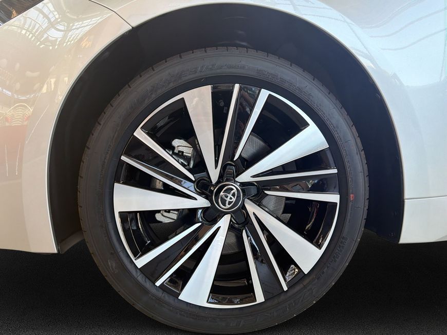 Toyota Corolla 2.0 Hybrid Touring Sports Teamplayer, Te