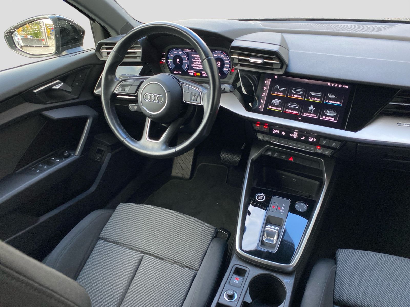 Audi A3 Sportback 40TFSIe S-tronic Virtual Sitzh LED