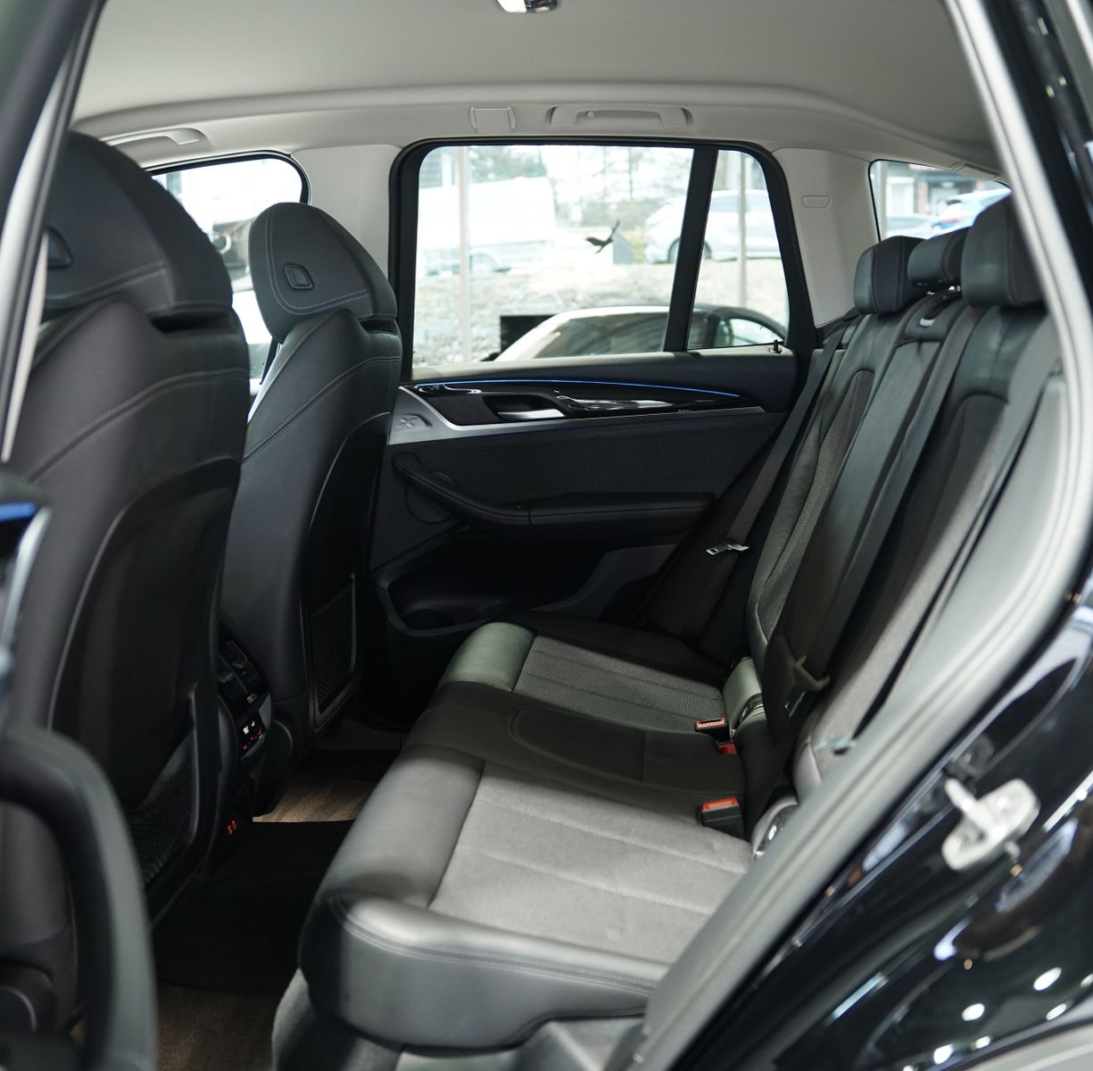 BMW X3 xDrive 30 e xLine *1.Hand *MwSt. *H&K *Live