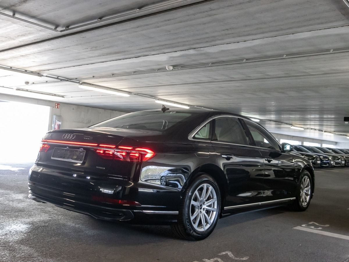 Audi A8 50 TDI quattro tiptronic - Samsaru's Car Outlet
