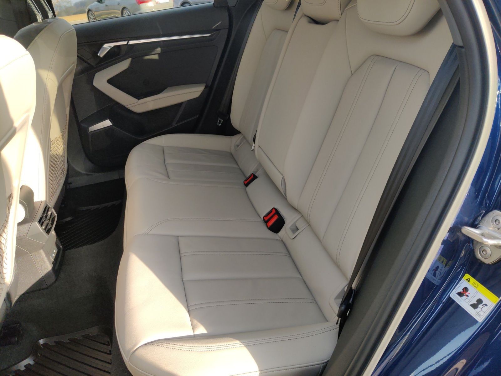 Audi A3 Sportback 40 TDI q. S-Tronic advanced, Matrix