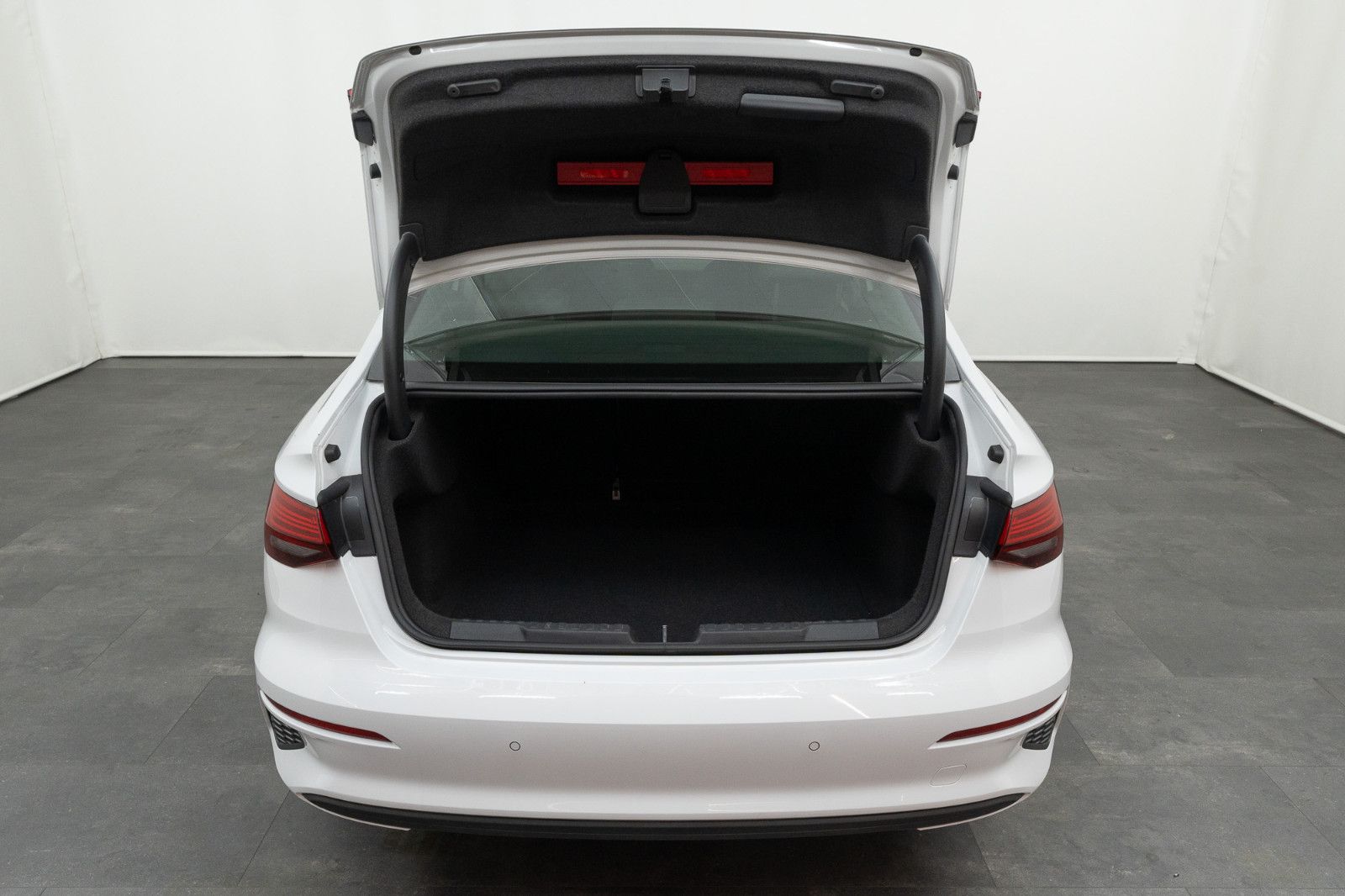 Audi A3 Limousine 35 TDI basis