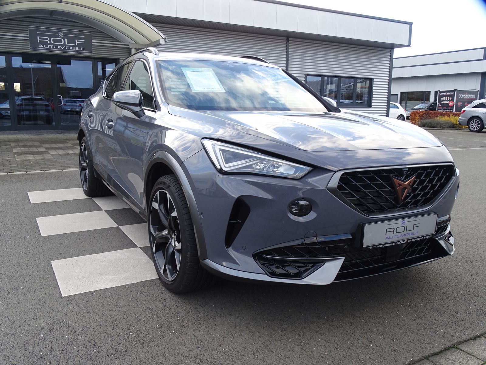 Cupra Formentor 1.4 TSI e-HYBRID*LED*PANO*NAVI*DAB*AHK