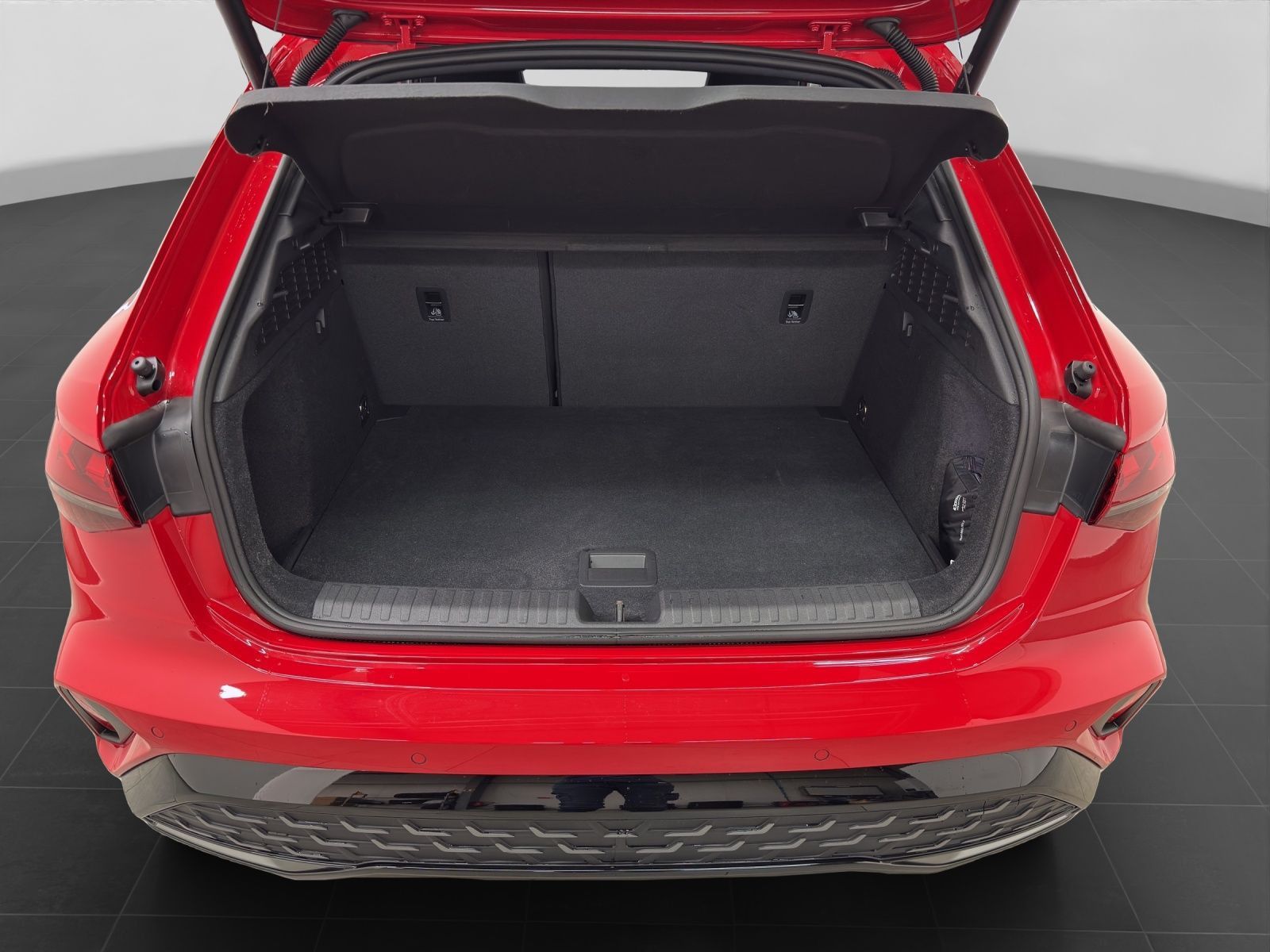 Audi A3 Sportback 30 TFSI 2x S LINE - Samsaru's Car Outlet