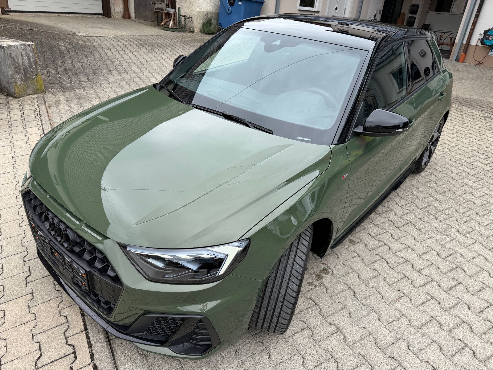 Audi A1 Sportback 40 TFSI S line, S line Plus, VOLL!!