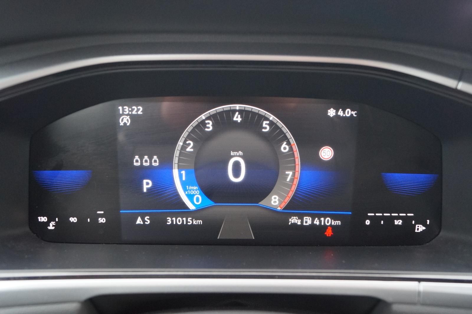 Volkswagen T-Roc Life 1.5 TSI DSG - Samsaru's Car Outlet