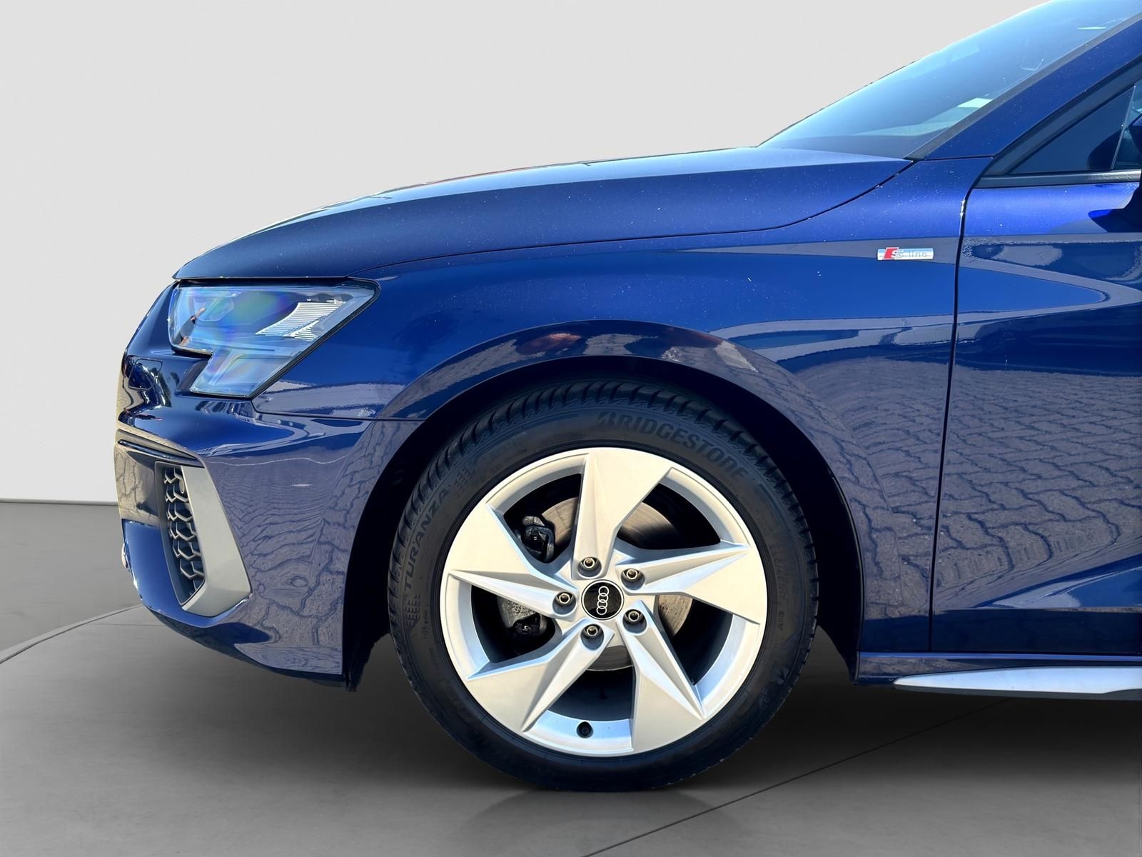 Audi A3 35 TDI *S-LINE*VIRTUAL*PDC*KAMERA*AMB*ACC*MMI