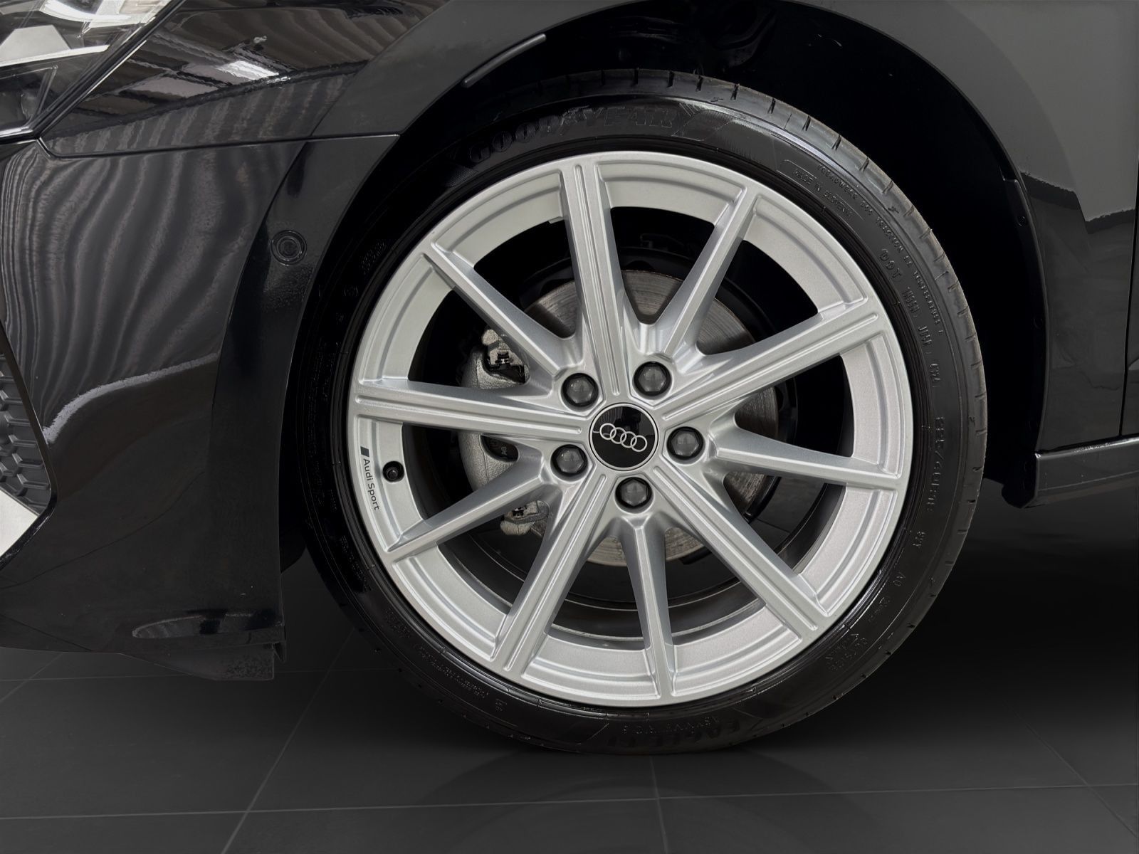 Audi A3 Limousine 35 TDI S LINE - Samsaru's Car Outlet